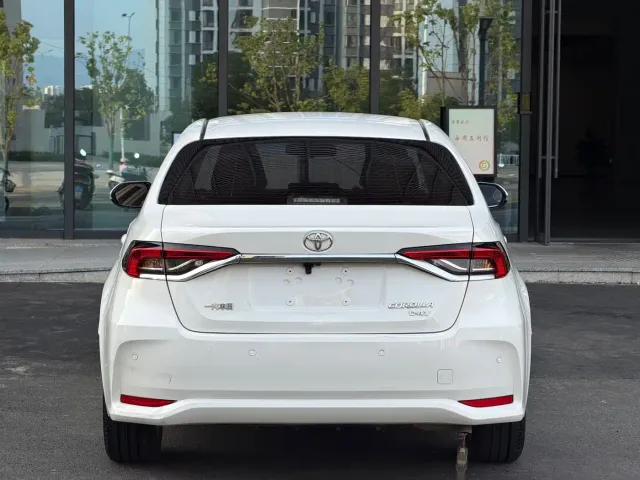 Toyota Corolla — Фото автомобиля 9