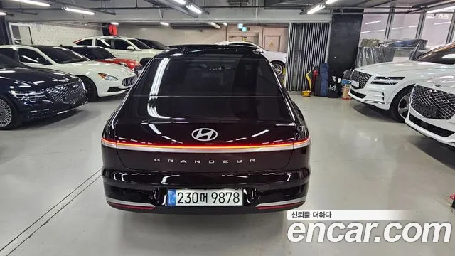 Hyundai Grandeur GN7 — Фото автомобиля 4