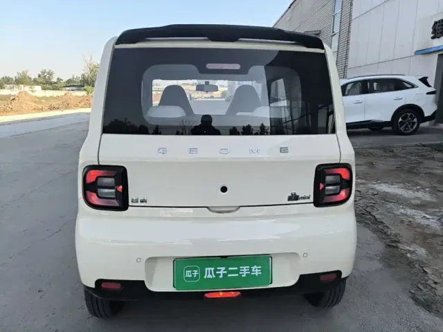 Geely Panda — Фото автомобиля 5