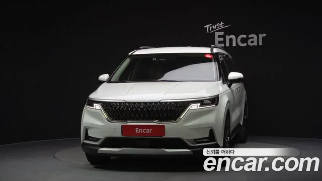 Kia Canival Carnival 4 поколение 9 мест Prestige — Фото автомобиля 3