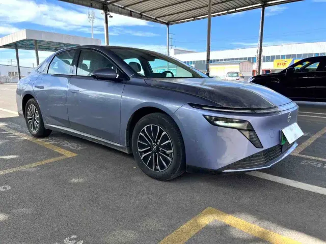 Nissan N6 — Фото автомобиля 3
