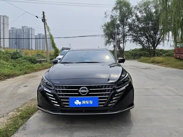 Nissan Teana — Фото автомобиля 2