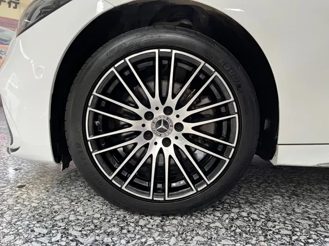 Mercedes-Benz C-Class — Фото автомобиля 15
