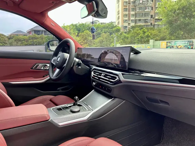 BMW 3 Series — Фото автомобиля 11
