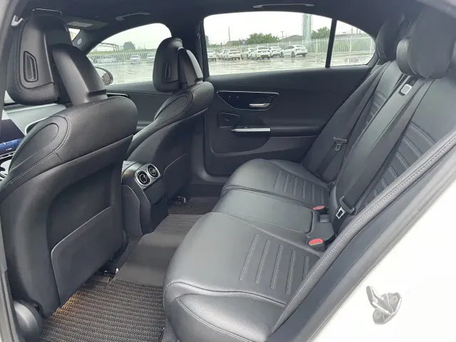 Mercedes-Benz C-Class — Фото автомобиля 29