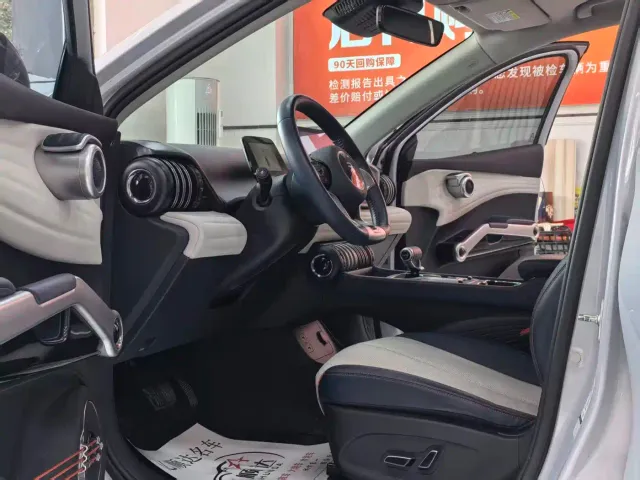 BYD Yuan PLUS — Фото автомобиля 4