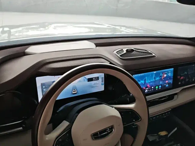 Geely Xingyue L — Фото автомобиля 5