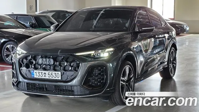 Audi Q5 45 TFSI quattro Sportback S Line Black Edition — Фото автомобиля 2