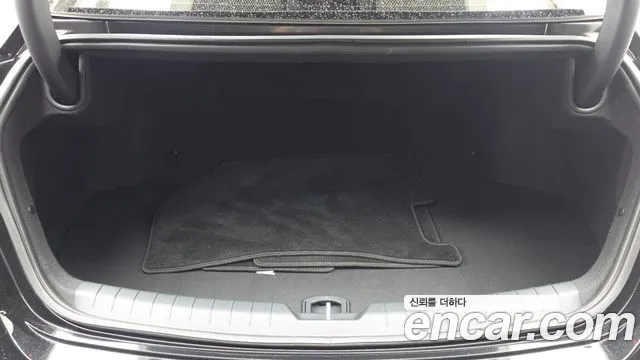 Kia K8 The New K8 2.5 Бензин 2WD — Фото автомобиля 20