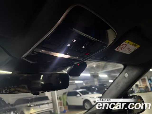 Land Rover Range Rover Sport — Фото автомобиля 17