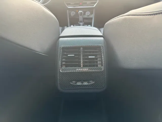 Volkswagen Sagitar — Фото автомобиля 13