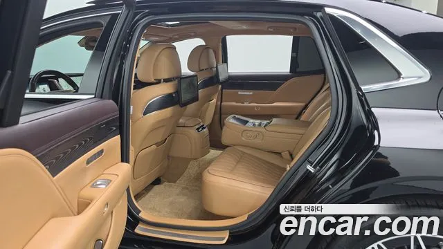 Genesis G90 RS4 — Фото автомобиля 25