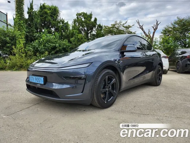 Фотография автомобиля — Tesla Model Y
