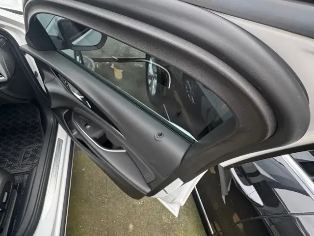 Buick Regal — Фото автомобиля 6