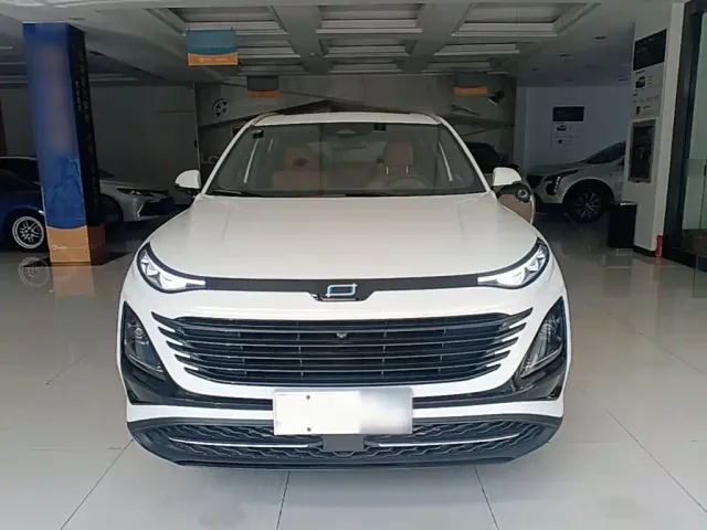 Bestune T90 — Фото автомобиля 2