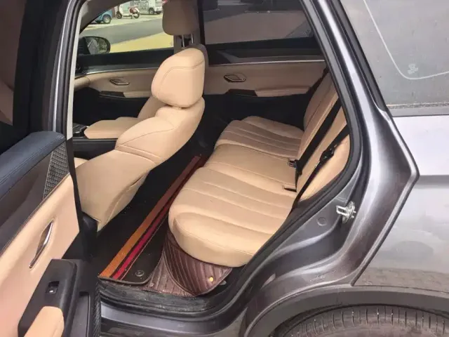 BYD Song Pro New Energy 2025 2nd Generation Smart Drive Edition DM-i 75KM Leading Type — Фото автомобиля 11
