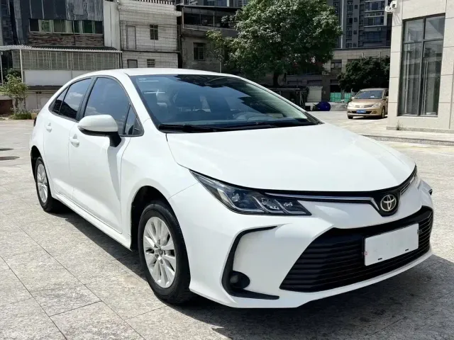 Toyota Corolla — Фото автомобиля 3