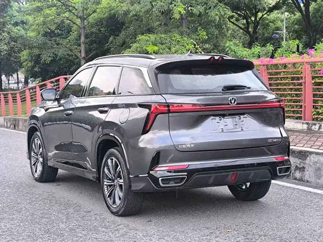 Changan CS75 Plus — Фото автомобиля 5