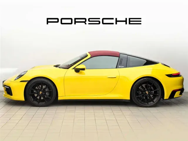 Porsche 911 — Фото автомобиля 6