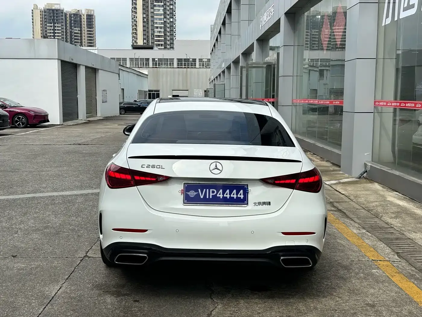 Mercedes-Benz Mercedes-Benz C-Class 2024 C 260 L Night Edition Sport — Фото автомобиля 5