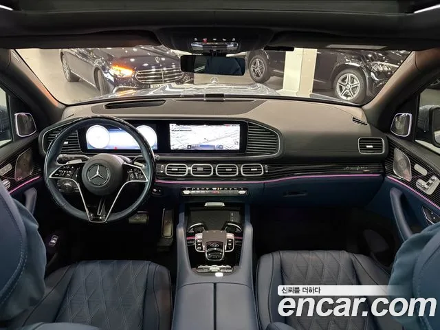 Mercedes-Benz GLS-Class — Фото автомобиля 10