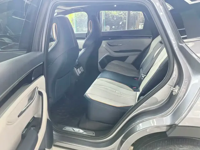 BYD Song PLUS — Фото автомобиля 9