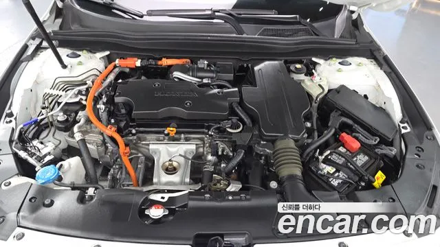 Honda Accord — Фото автомобиля 9