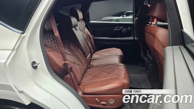 Genesis GV80 — Фото автомобиля 16