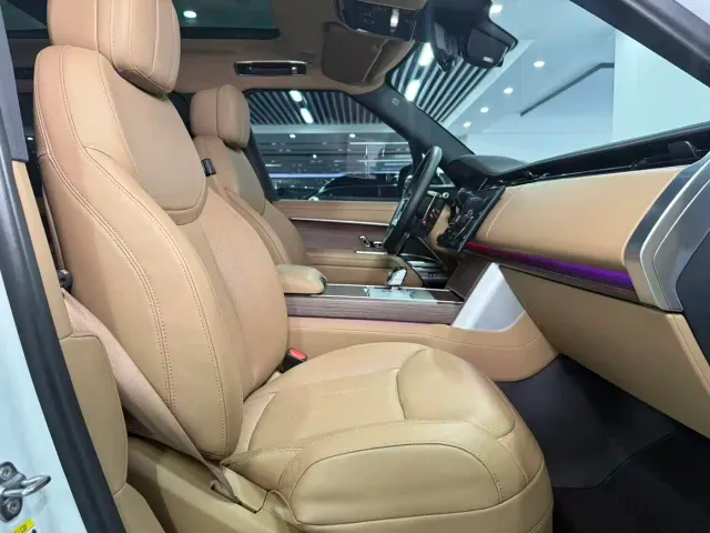Land Rover Range Rover — Фото автомобиля 10