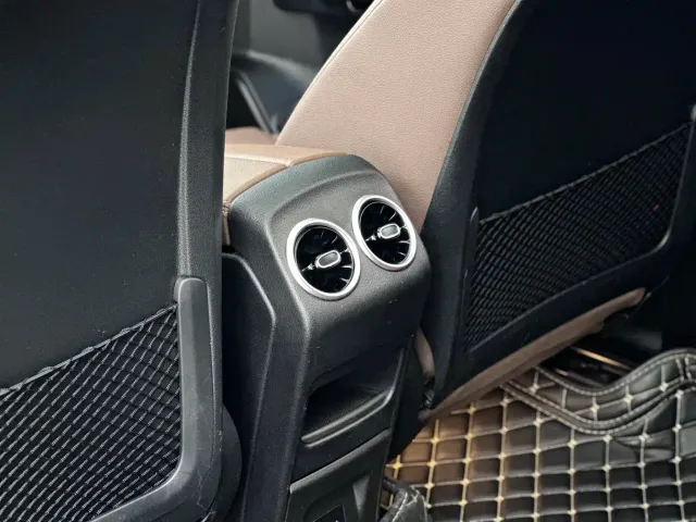 Mercedes-Benz GLB-Class — Фото автомобиля 8
