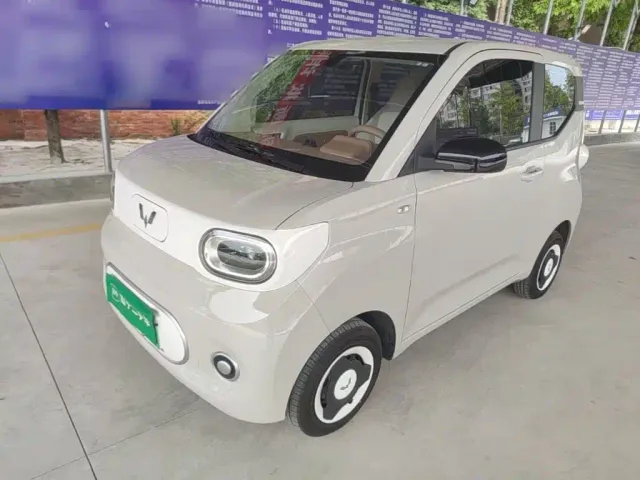 Фотография автомобиля — Wuling Hongguang Mini EV
