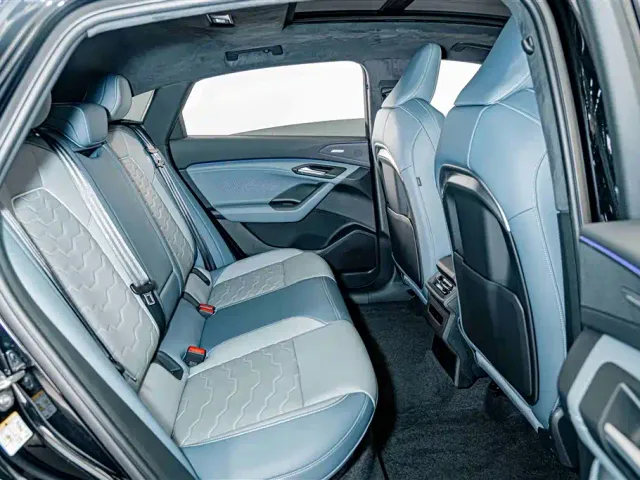 Audi Q6L Sportback e-tron — Фото автомобиля 23