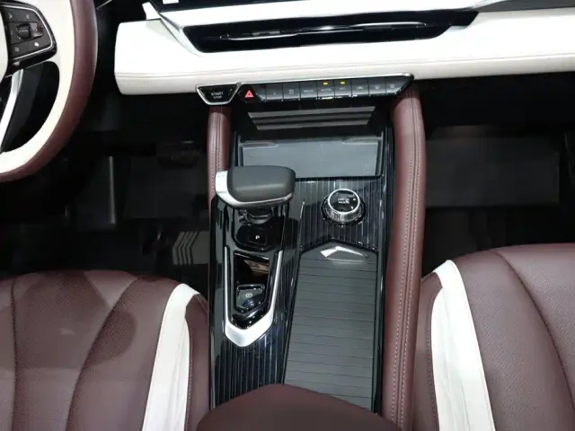 Geely Xingyue L — Фото автомобиля 15