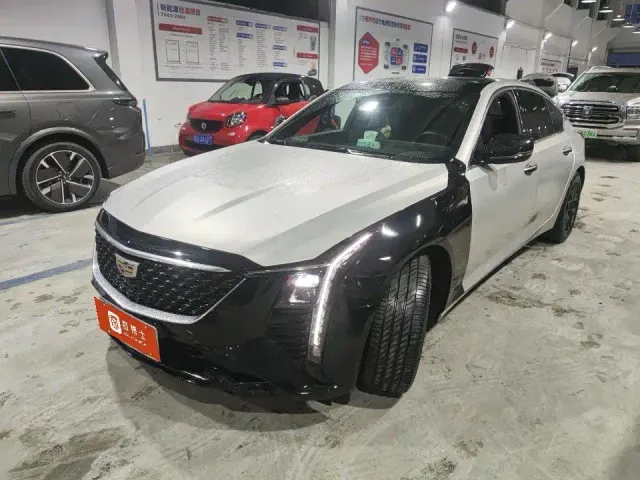 Фотография автомобиля — Cadillac CT5
