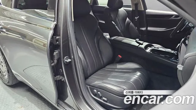 Genesis G80 Бензин 2.5 турбо 2WD — Фото автомобиля 11