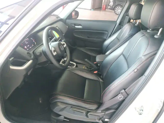 Honda Fit — Фото автомобиля 14