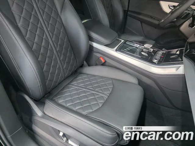 Audi Q7 55 TFSI quattro Premium — Фото автомобиля 11