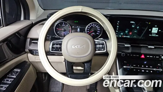 Kia Canival Carnival 4 поколение Дизель 9 мест Prestige — Фото автомобиля 12