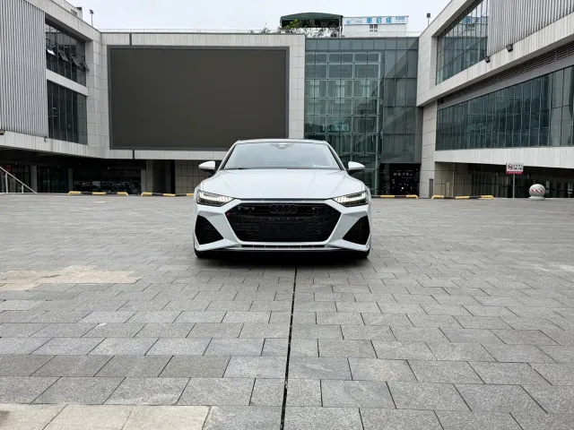 Audi A7 — Фото автомобиля 2