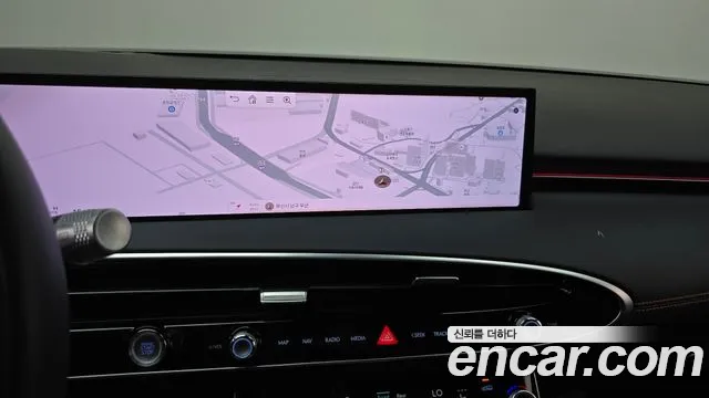 Genesis GV70 2.5T Бензин AWD — Фото автомобиля 15