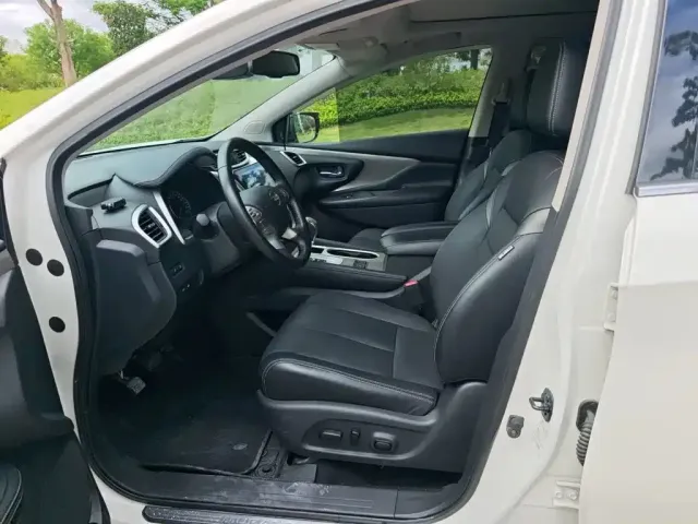 Nissan Murano — Фото автомобиля 11