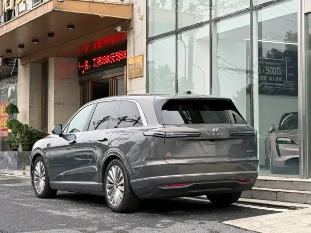 Onvo L90 — Фото автомобиля 4