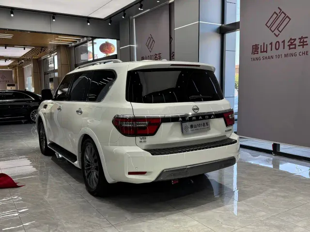 Nissan Patrol — Фото автомобиля 6