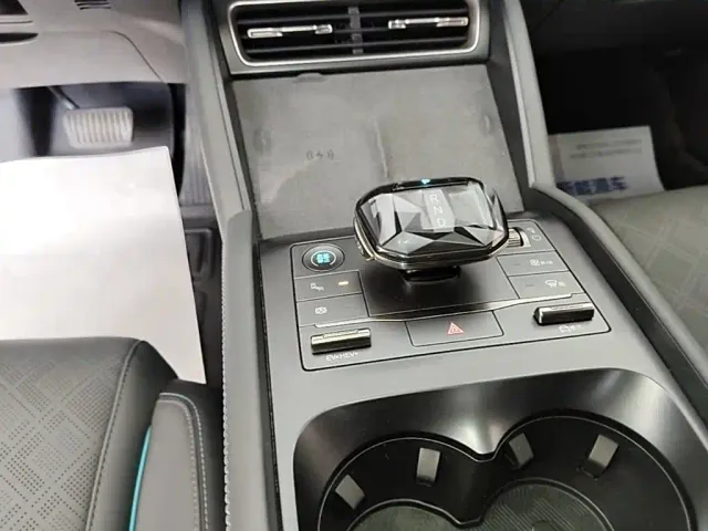 BYD Qin L — Фото автомобиля 13