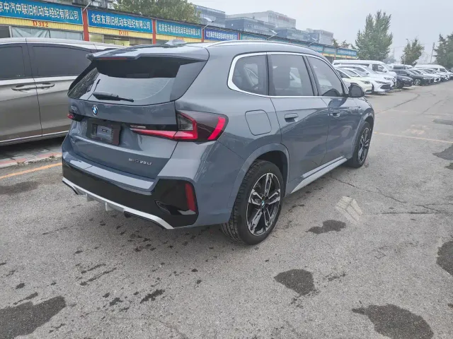 BMW X1 — Фото автомобиля 9