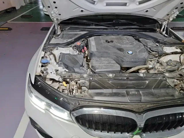 BMW BMW 3 Series 2022 320Li M Sport Package — Фото автомобиля 20