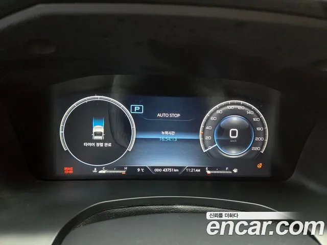 KG_Mobility_Ssangyong Rexton Новый Rexton Sport Дизель 2.2 4WD — Фото автомобиля 8