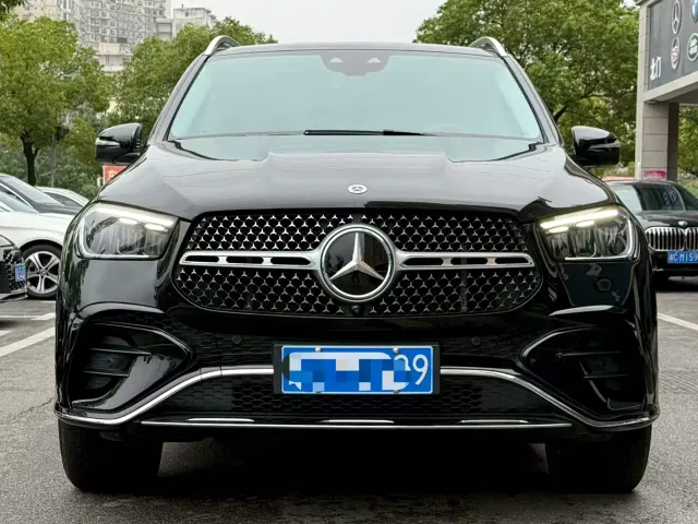 Mercedes-Benz GLE-Class — Фото автомобиля 2
