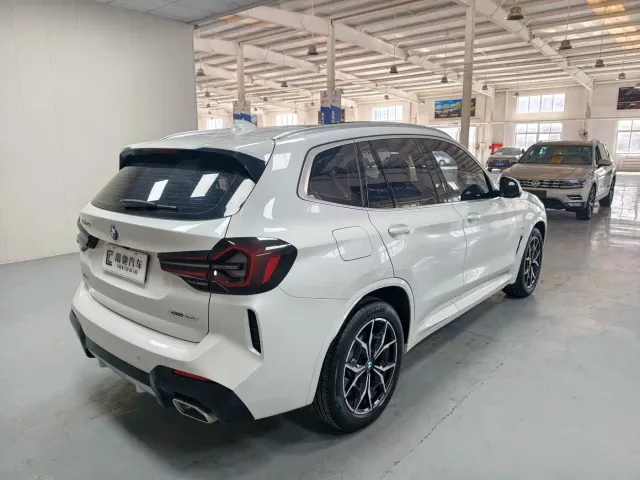 BMW X3 — Фото автомобиля 4