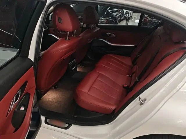 BMW i3 — Фото автомобиля 16
